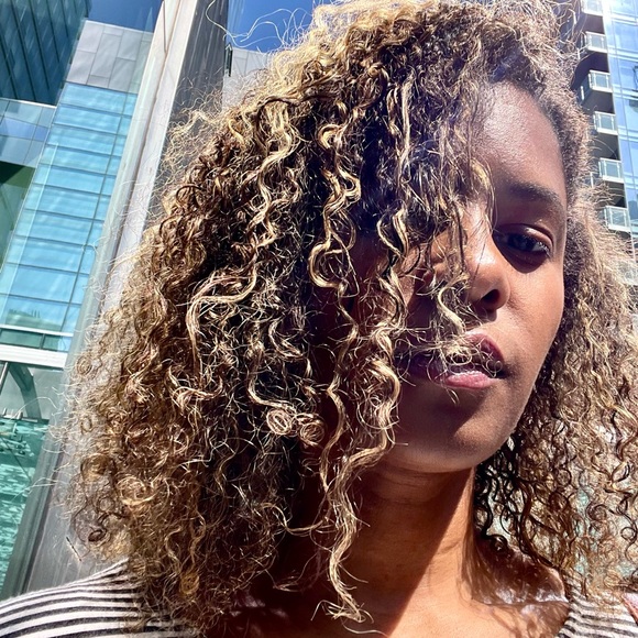 Meet your Posher, Teela - Picture 1 of 1